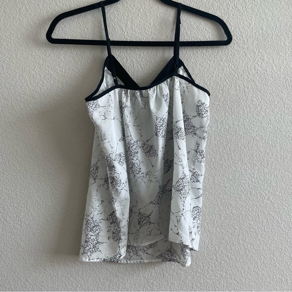 Print Tank Top - Picture 2 of 4